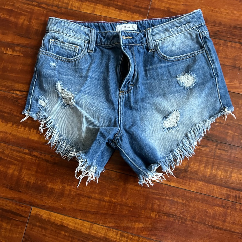 Beautiful shorts by CELLO